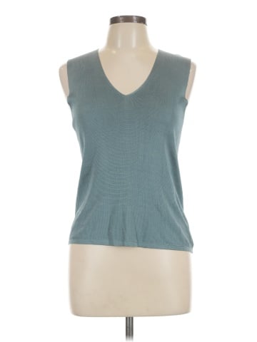 Valerie Stevens Sleeveless T-Shirt (view 1)