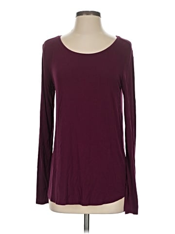 Gap Outlet Long Sleeve T-Shirt (view 1)