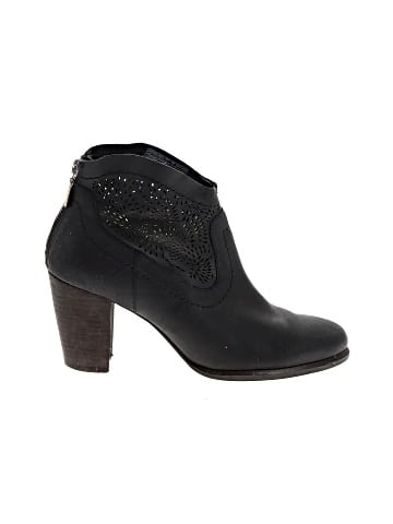Ugg Ankle Boots (view 1)