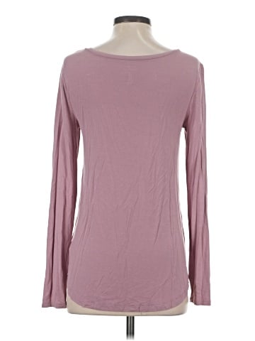 Gap Outlet Long Sleeve T-Shirt (view 2)