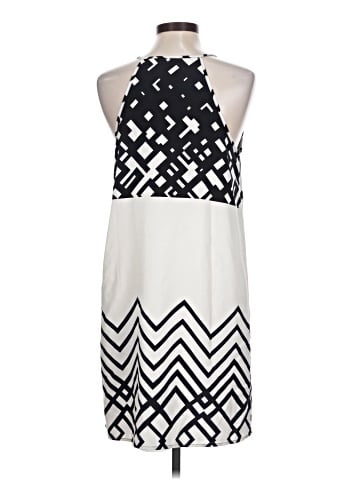 Skies Are Blue Casual Dress (view 2)