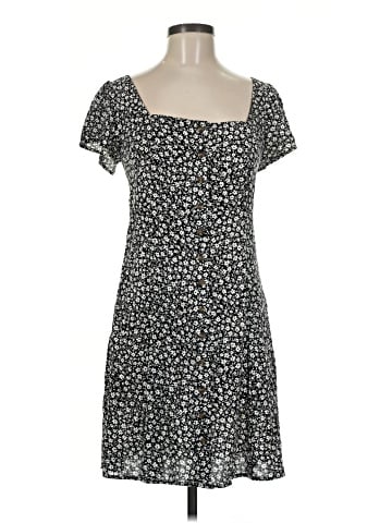 American Eagle Outfitters Casual Dress (view 1)