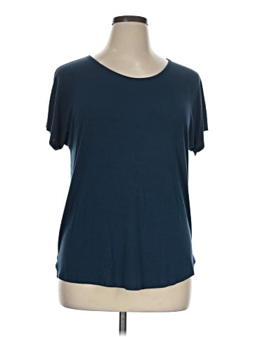 Adrienne Vittadini Short Sleeve T-Shirt (view 1)