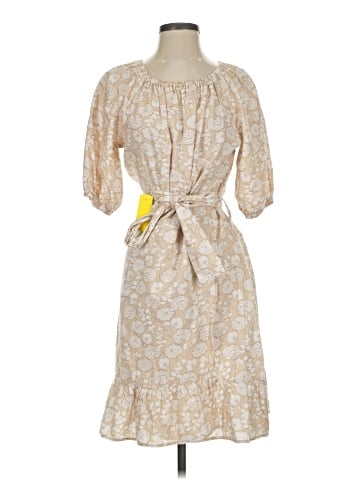 Saks Fifth Avenue Casual Dress (view 1)