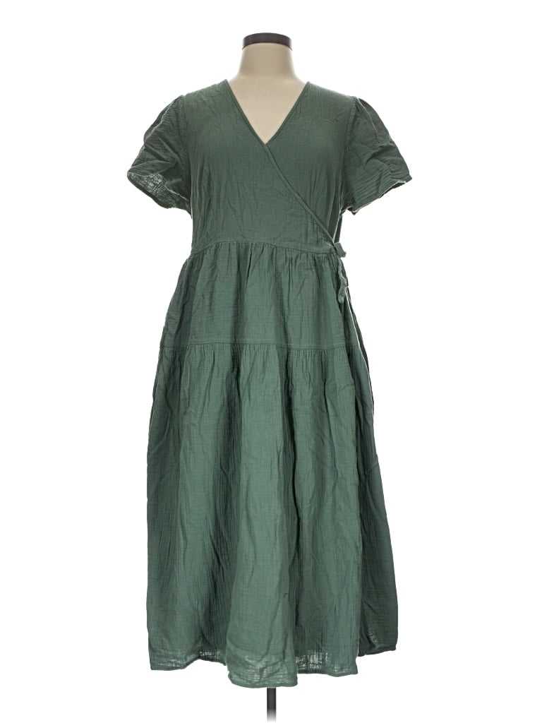 Pre-owned Universal Thread Casual Dress In Green