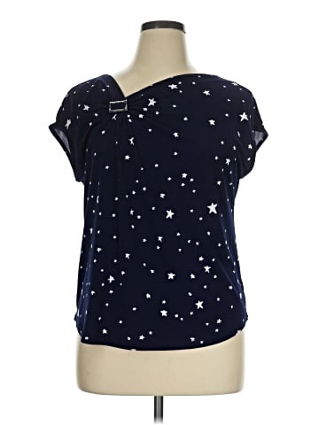 Adrienne Vittadini Short Sleeve T-Shirt (view 1)