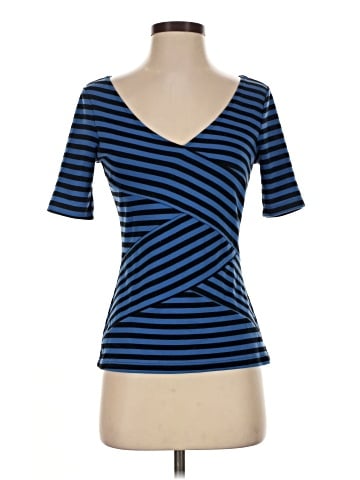 Candie's Short Sleeve Top (view 1)