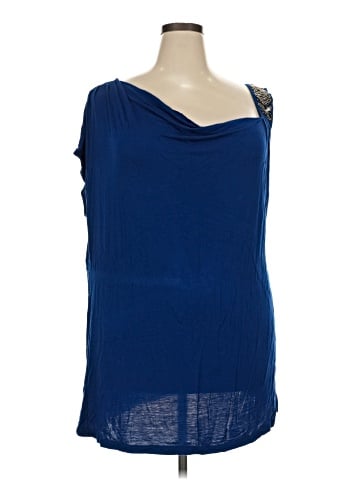 a.n.a. A New Approach Sleeveless T-Shirt (view 1)