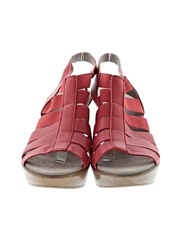 Munro American Sandals (view 2)