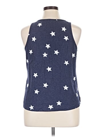 Socialite Sleeveless Top (view 2)