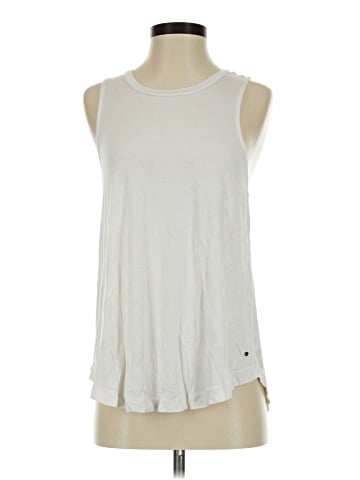American Eagle Outfitters Sleeveless T-Shirt (view 1)