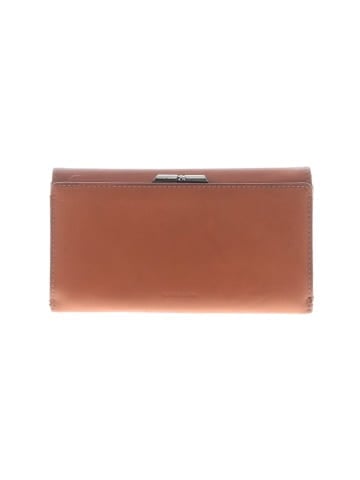Reaction Wallet (view 1)