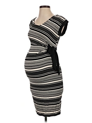 Liz Lange Maternity Casual Dress (view 1)