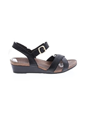 Naot Wedges (view 1)