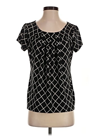 New York & Company Short Sleeve T-Shirt (view 1)