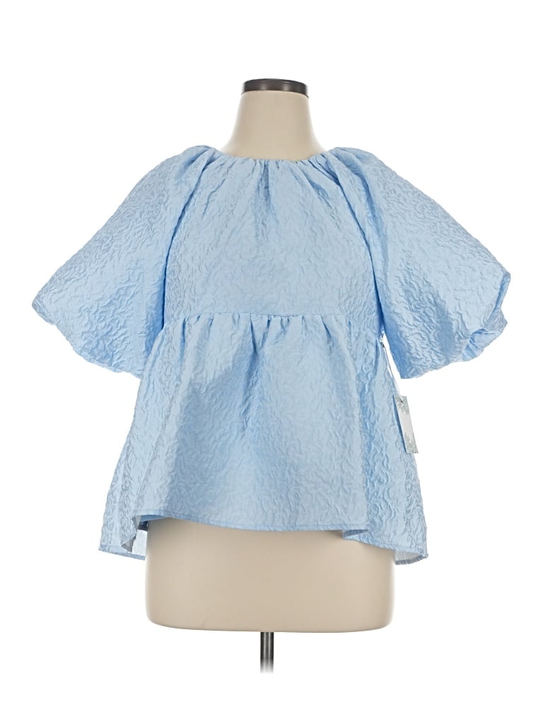 Hyacinth House Short Sleeve Blouse In Blue