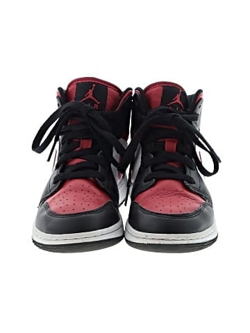 Air Jordan Sneakers (view 2)