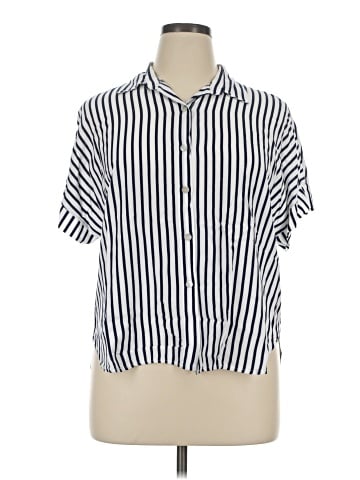 MADE IN ITALY Short Sleeve Button-Down Shirt (view 1)