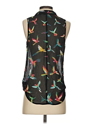 American Eagle Outfitters Sleeveless Blouse (view 2)