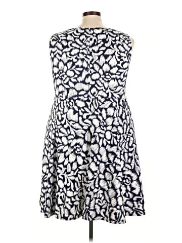 Signature Cocktail Dress (view 2)