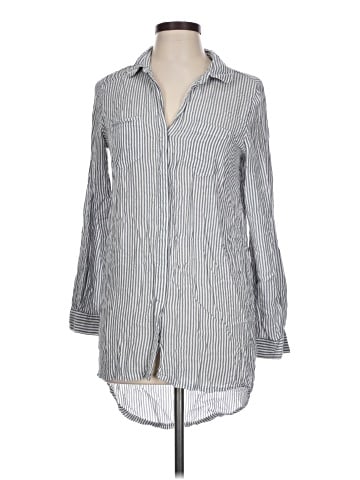 Velvet Heart Long Sleeve Button-Down Shirt (view 1)