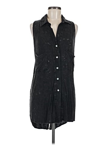 Pol Sleeveless Button-Down Shirt (view 1)