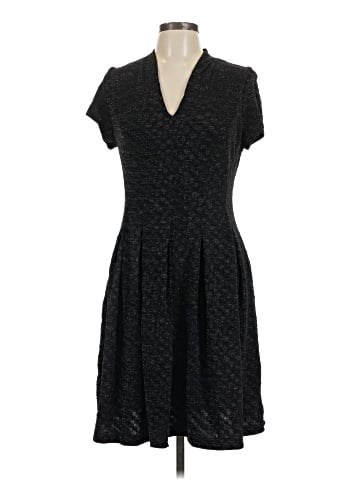 Sandra Darren Casual Dress (view 1)