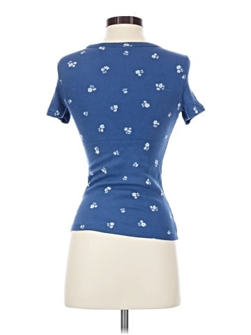 Levi's Short Sleeve T-Shirt (view 2)