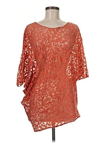 MONORENO Poncho (view 1)