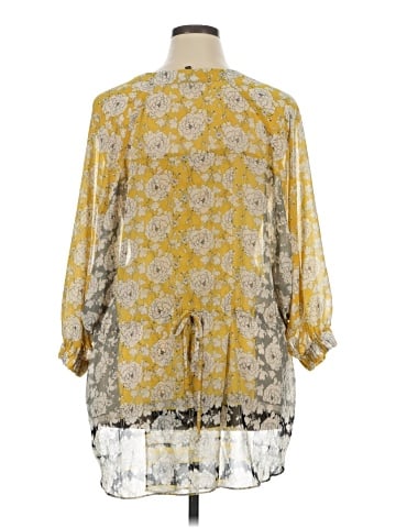 CAbi 3/4 Sleeve Blouse (view 2)