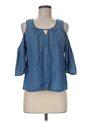 Candie's Short Sleeve Blouse (view 1)