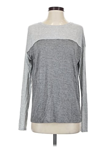 Vince. Long Sleeve T-Shirt (view 1)
