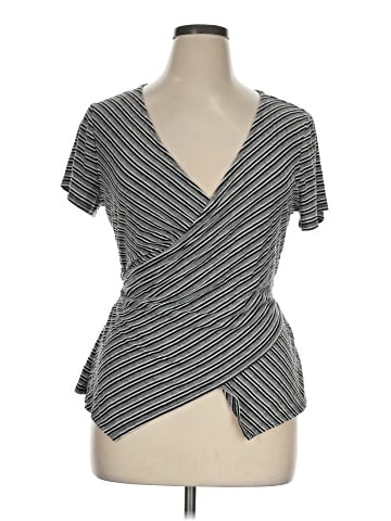 Seven7 Short Sleeve Top (view 1)