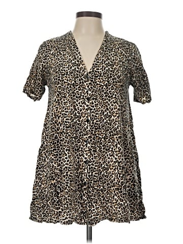 Motel Short Sleeve Henley (view 1)