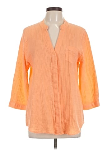 North Style 3/4 Sleeve Blouse (view 1)