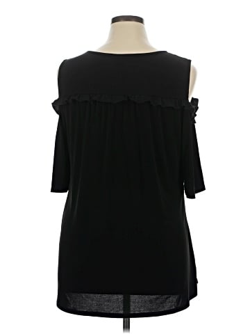NY Collection Short Sleeve Top (view 2)