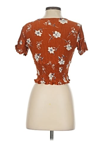 Paper Crane Short Sleeve Blouse (view 2)