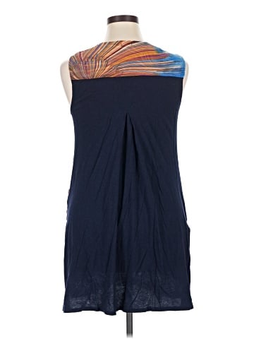 Tiny Sleeveless Blouse (view 2)