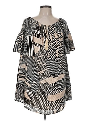 Listicle Short Sleeve Blouse (view 1)