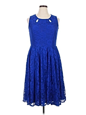 Danny And Nicole Cocktail Dress (view 1)