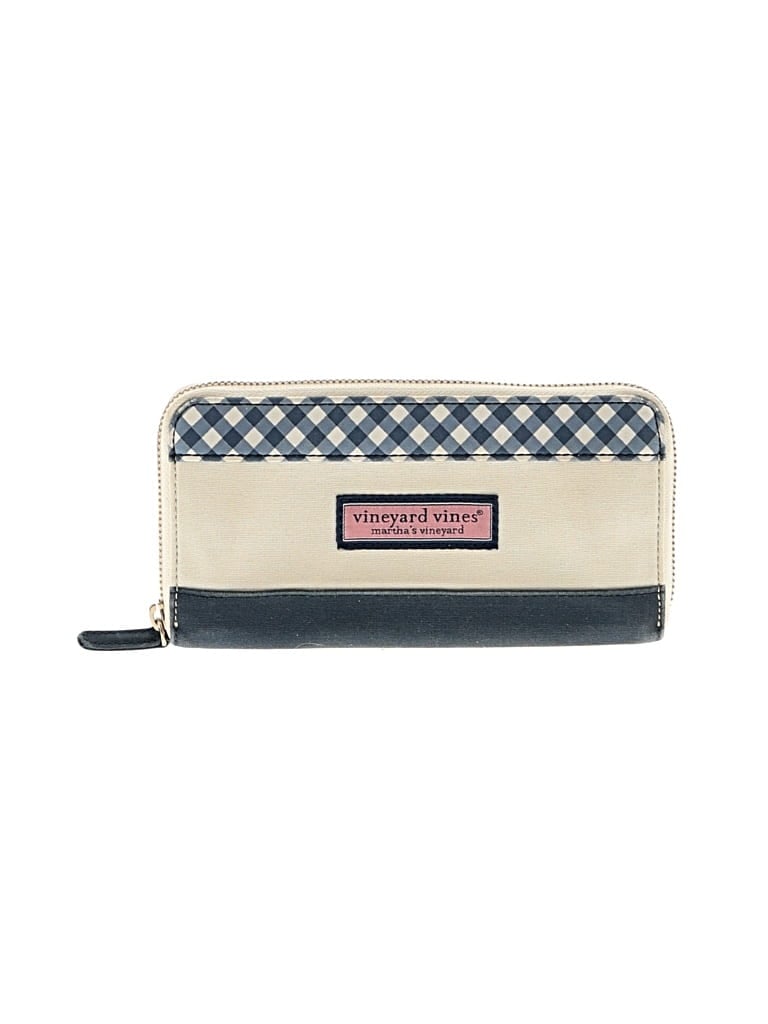Pre-owned Vineyard Vines Wallet In Blue