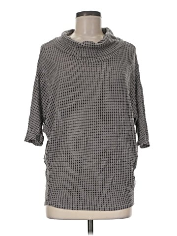 Laila Jayde Poncho (view 1)