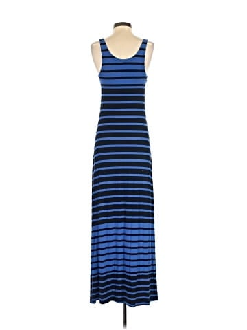 Old Navy Casual Dress (view 2)