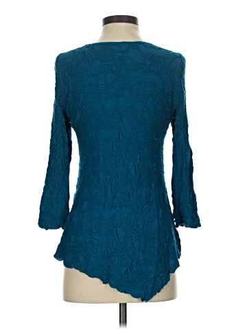 Sno Skins 3/4 Sleeve Top (view 2)