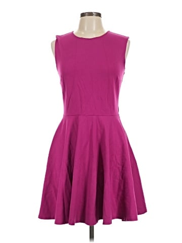 Diane von Furstenberg Casual Dress (view 1)