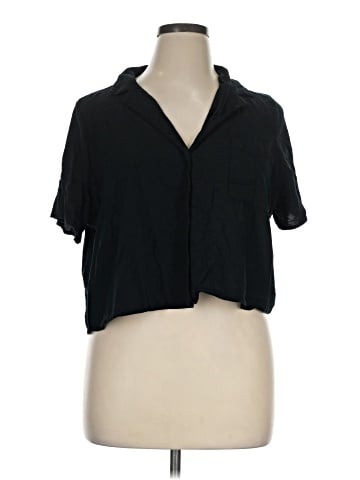 ABound Short Sleeve Blouse (view 1)