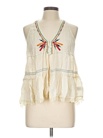 Vanilla Star Sleeveless Blouse (view 1)