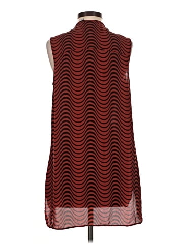 14th & Union Sleeveless Blouse (view 2)