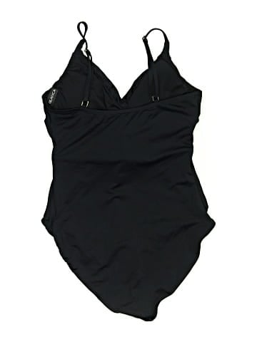 La Blanca One Piece Swimsuit (view 2)