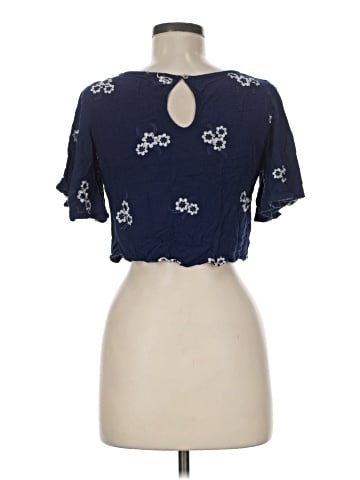 Caution to the Wind Short Sleeve Top (view 2)